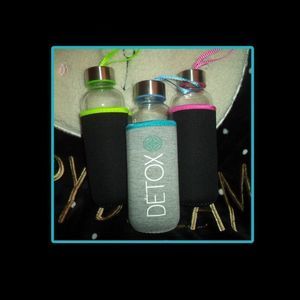 NEW! X3 GLASS BOTTLES WATER BOTTLES STAINLESS STEEL LIDS STRAPS SLEEVES 16 OZ.